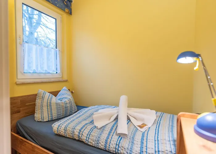 4 Kiefern, App 03 * Koserow